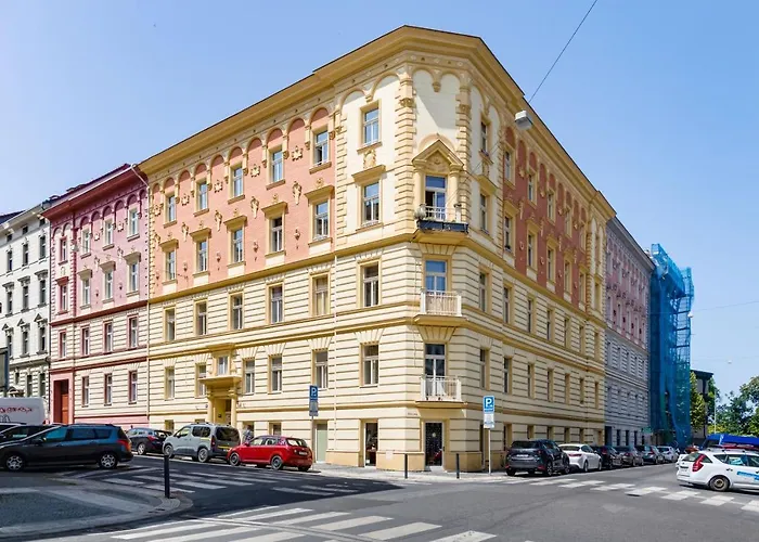 Apartments With The Lions